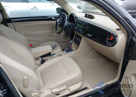 2013 Volkswagen Beetle 2.0L Tdi from USA, damaged, VIN 3VWJL7AT8DM658551